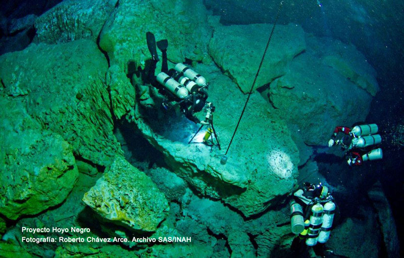 Illustration for article titled Descubren en una cueva de México el esqueleto más antiguo de América